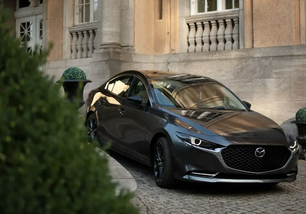 Mazda 3 Sedán