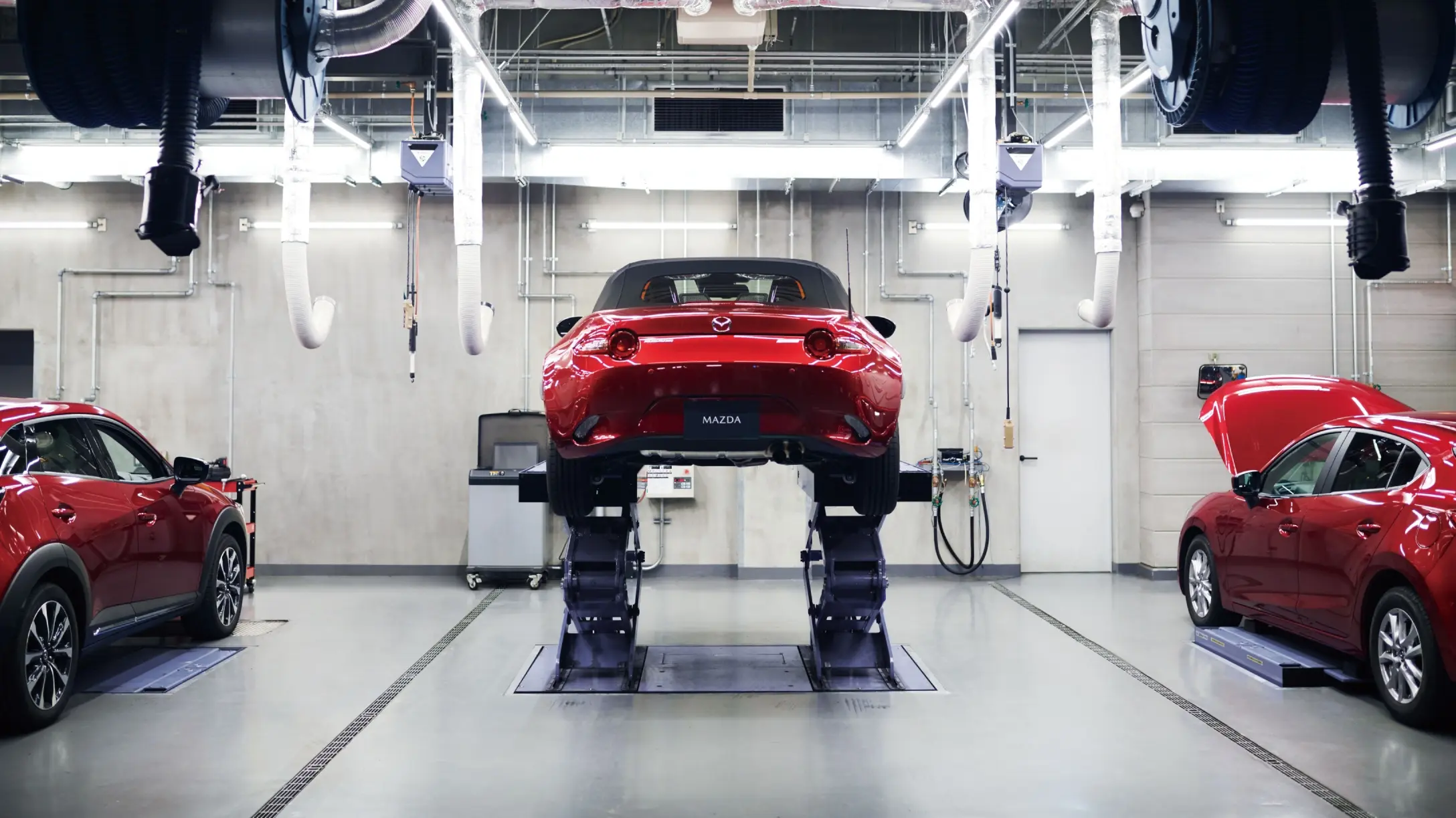 Revisión técnica de vehículo en servicio autorizado bajo garantía en Chile