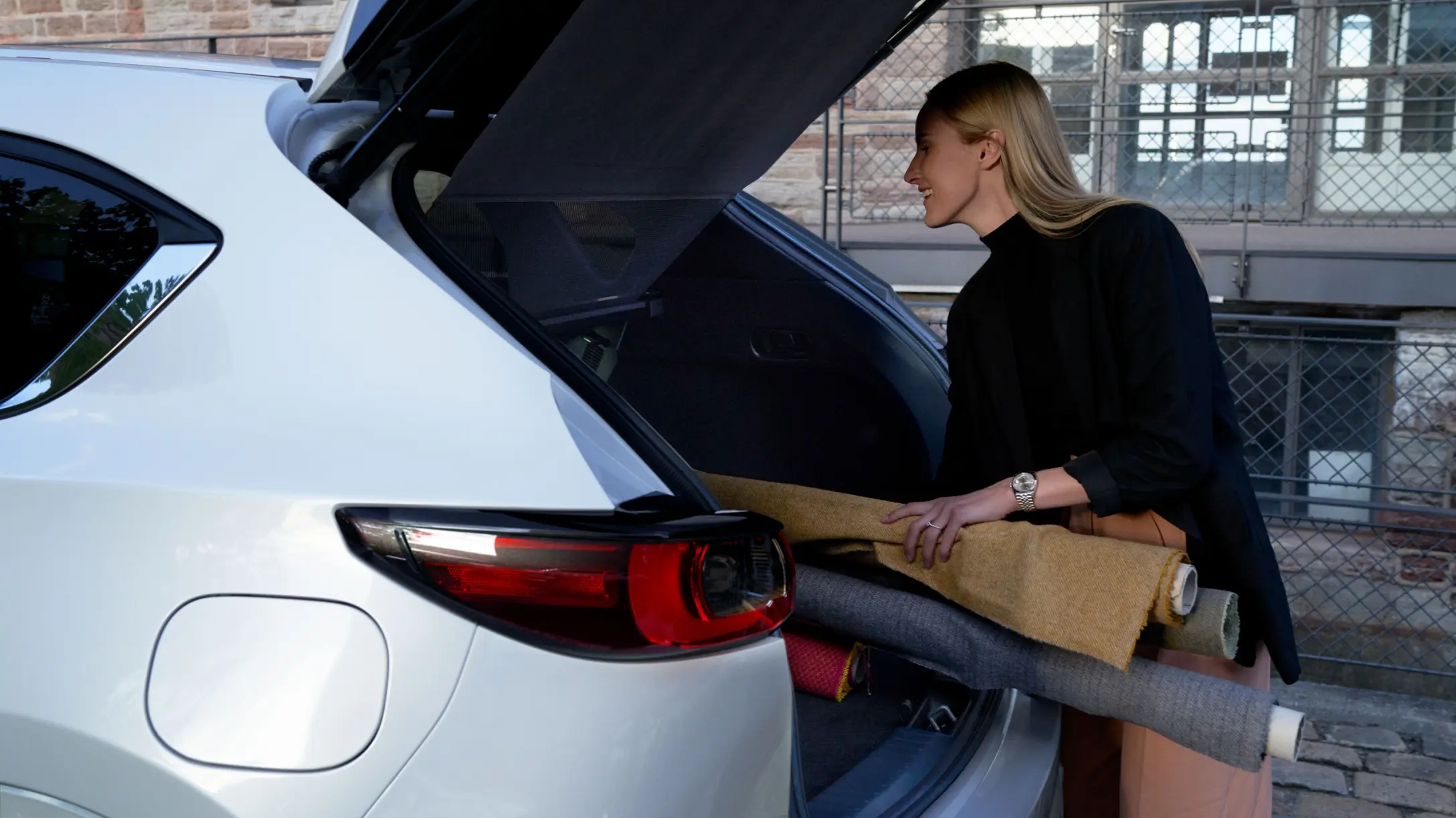 AUTOS PARA VIAJAR EN FAMILIA: QUÉ CONSIDERAR ANTES DE ELEGIR 